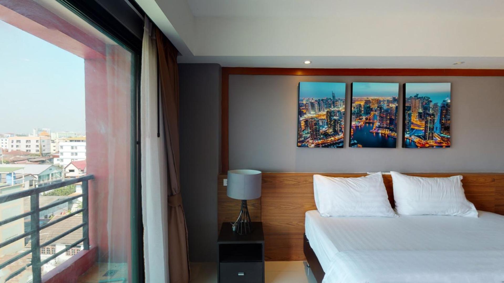 Pp@Hotel Rangsit Патум Тани Екстериор снимка