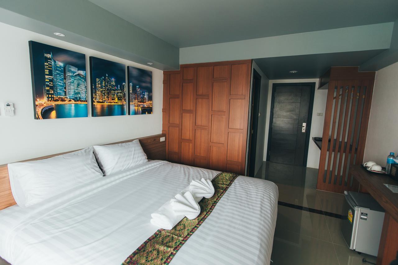 Pp@Hotel Rangsit Патум Тани Екстериор снимка