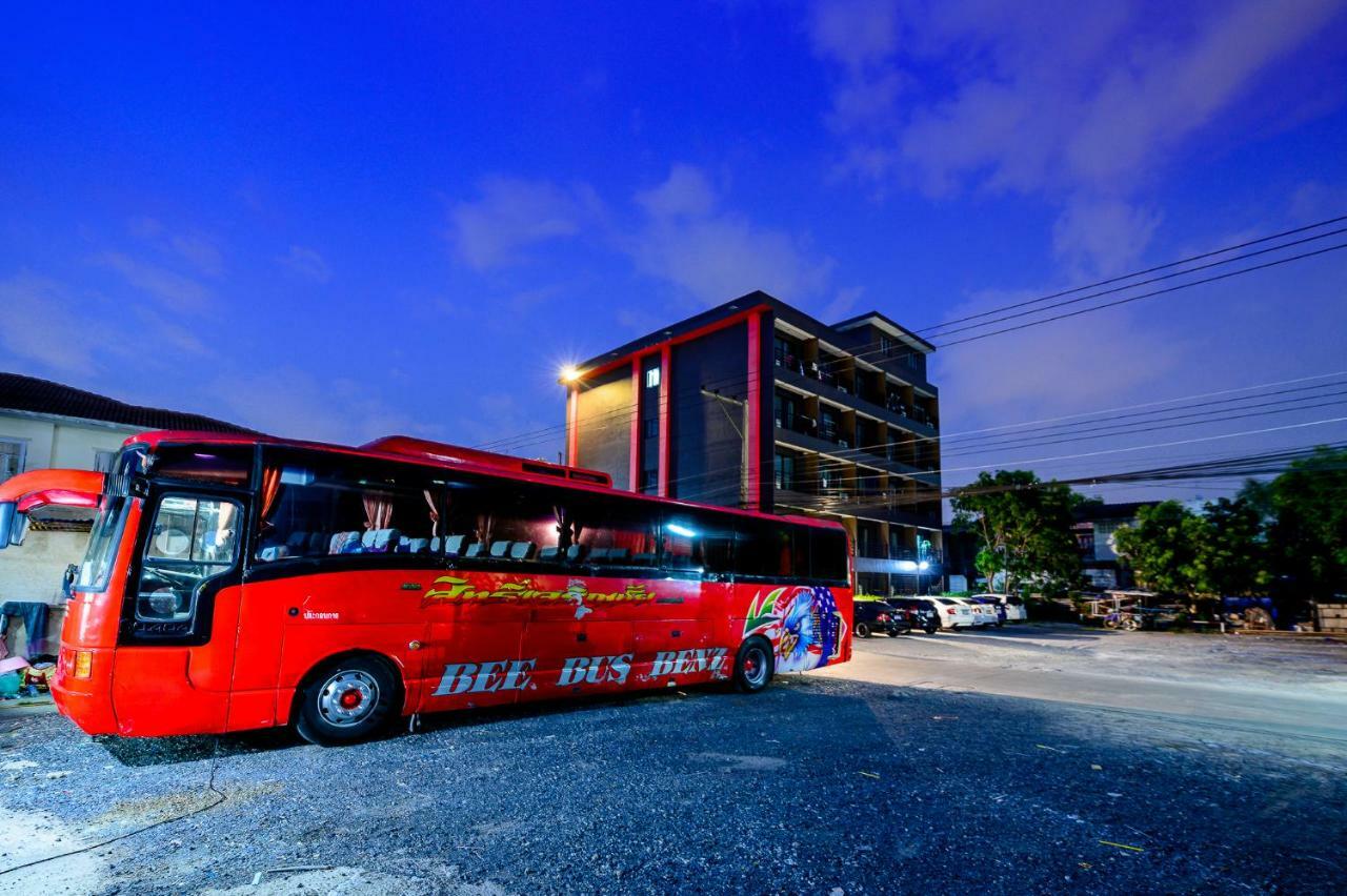 Pp@Hotel Rangsit Патум Тани Екстериор снимка